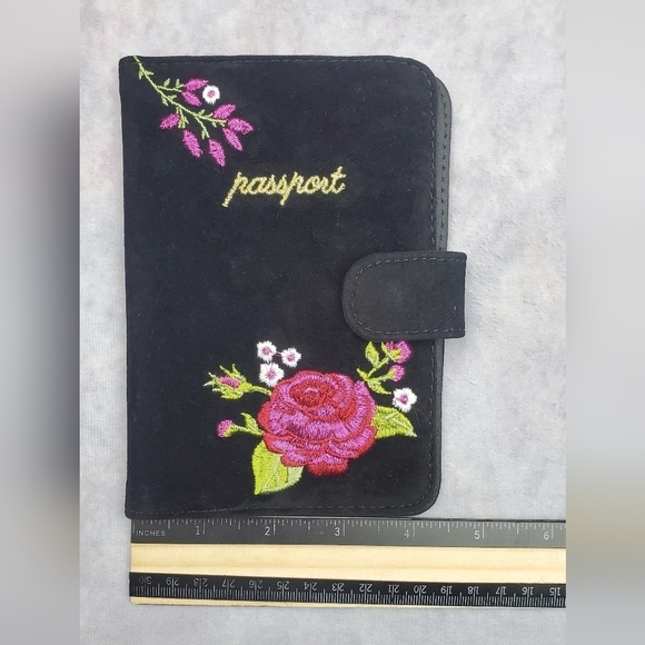 Passport Wallet‎ Black Velvet Floral  Embroidered - Picture 8 of 10